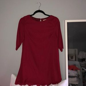 Red scallop hem shift dress
